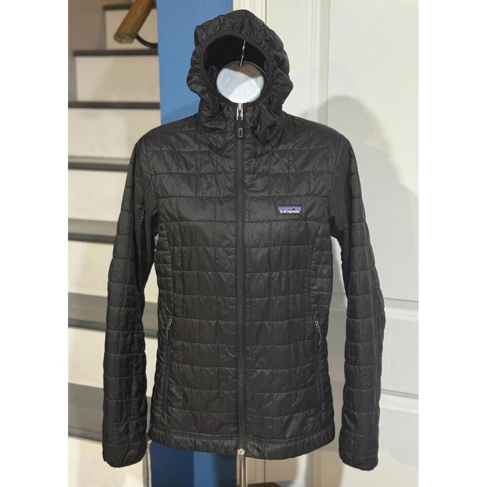 Women's Size Small Patagonia Nano Puff Hooded Full Zip Insulated Black Jacket